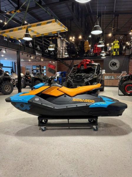 SEA-DOO Spark Trixx 3up Audio 2026